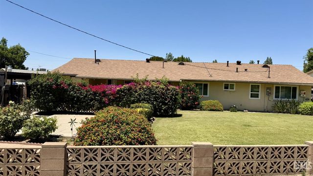 920 Cherry Hills Drive, Bakersfield, CA 93309