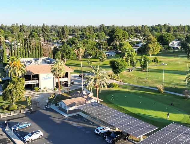 920 Cherry Hills Drive, Bakersfield, CA 93309