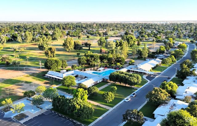 920 Cherry Hills Drive, Bakersfield, CA 93309