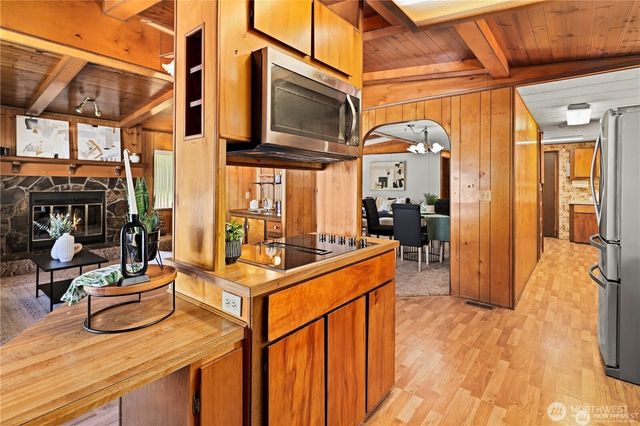 6225 64th Street SE, Snohomish, WA 98290