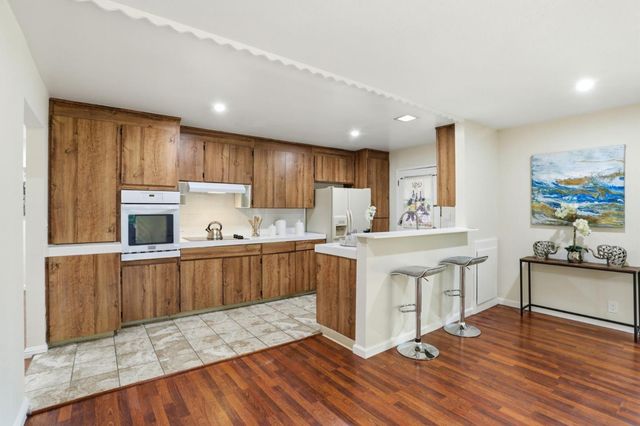 10541 Observatory Drive, San Jose, CA 95127