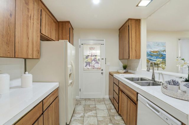 10541 Observatory Drive, San Jose, CA 95127