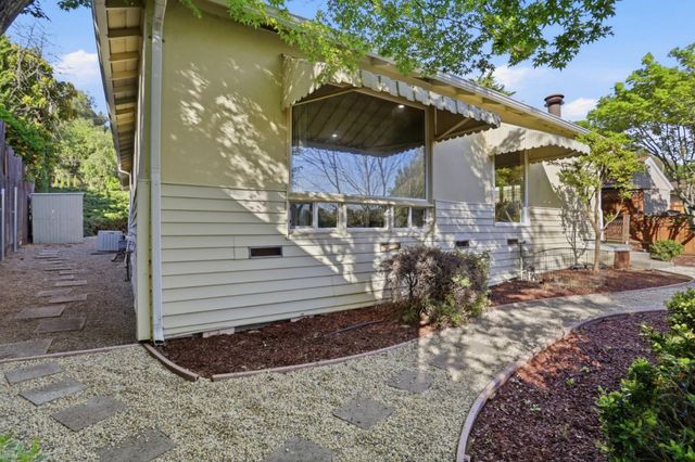 10541 Observatory Drive, San Jose, CA 95127