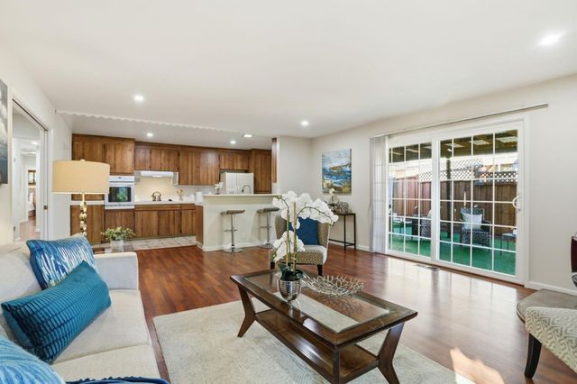 10541 Observatory Drive, San Jose, CA 95127