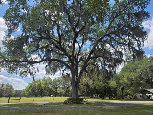 2672 SE 35TH STREET, Sumterville, FL 33585