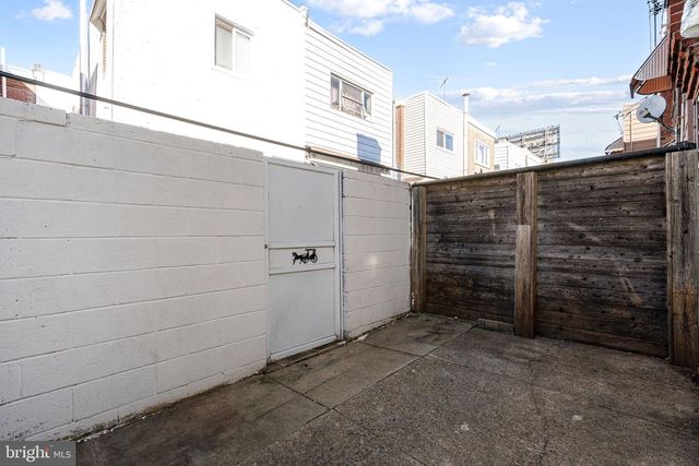 2134 S CHADWICK ST, Philadelphia, PA 19145