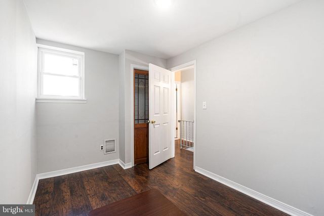 2134 S CHADWICK ST, Philadelphia, PA 19145
