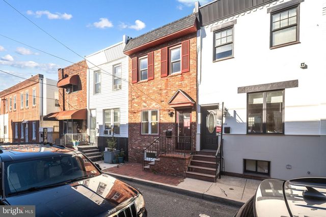 2134 S CHADWICK ST, Philadelphia, PA 19145