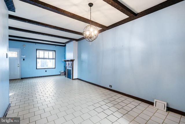 2134 S CHADWICK ST, Philadelphia, PA 19145