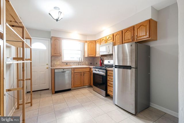 2134 S CHADWICK ST, Philadelphia, PA 19145