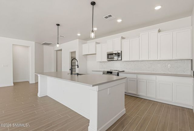 7342 Sentinel Avenue, Las Cruces, NM 88012