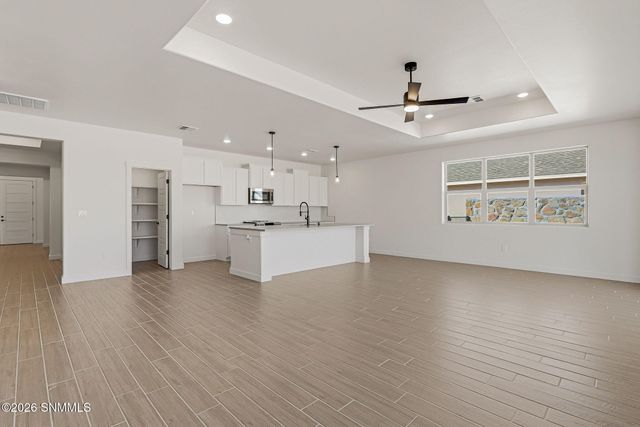 7342 Sentinel Avenue, Las Cruces, NM 88012