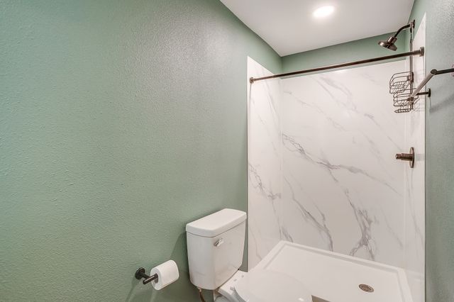 3221 8th Avenue, Fort Worth, TX 76110