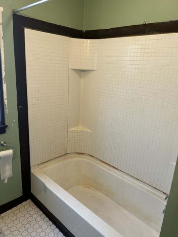 161 Ludwig Avenue, Battle Creek, MI 49037