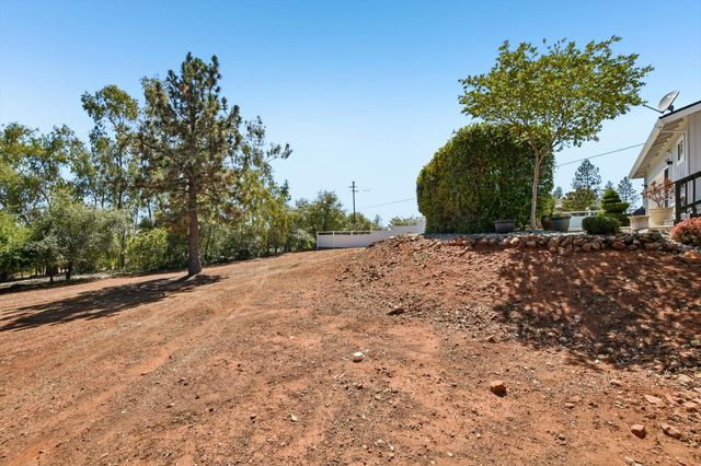 3800 Whispering Pines Ln, Shingle Springs, CA 95682