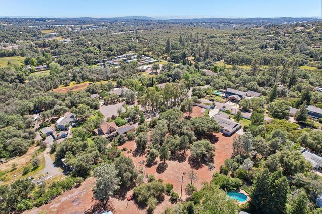 3800 Whispering Pines Ln, Shingle Springs, CA 95682