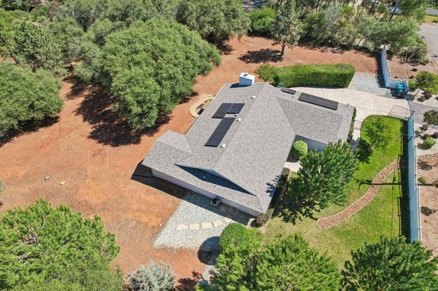 3800 Whispering Pines Ln, Shingle Springs, CA 95682