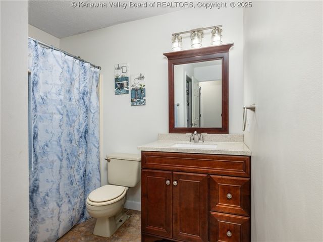 5398 Hillbrook Drive, Cross Lanes, WV 25313