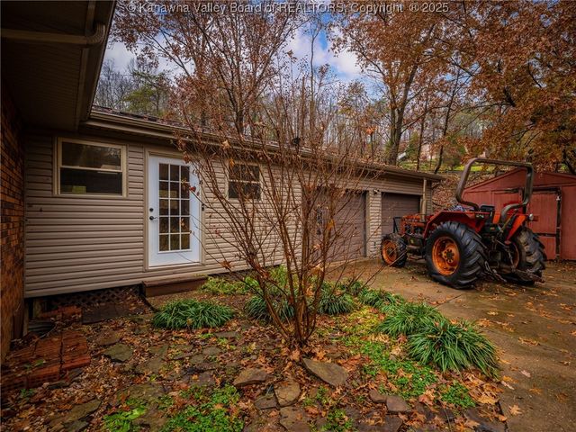 5398 Hillbrook Drive, Cross Lanes, WV 25313