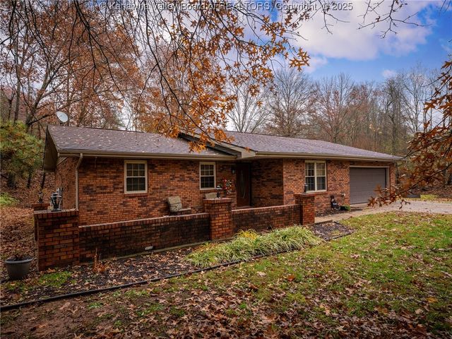 5398 Hillbrook Drive, Cross Lanes, WV 25313