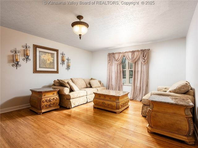 5398 Hillbrook Drive, Cross Lanes, WV 25313