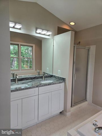 3711 BERLEIGH HILL CT, Burtonsville, MD 20866