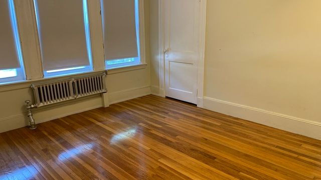 529 Pleasant St A, Malden, MA 02148