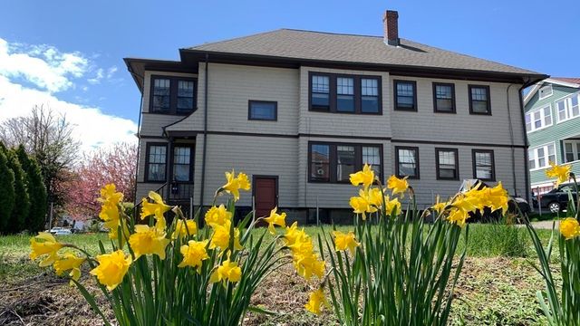 529 Pleasant St A, Malden, MA 02148