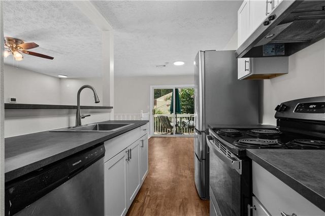 1356 Old Coach Road SW, Marietta, GA 30008