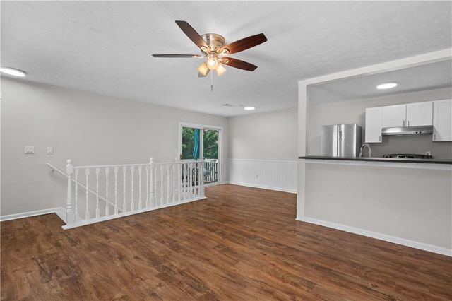 1356 Old Coach Road SW, Marietta, GA 30008