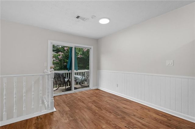 1356 Old Coach Road SW, Marietta, GA 30008