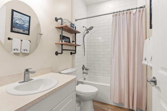 8686 104th Avenue, Vero Beach, FL 32967