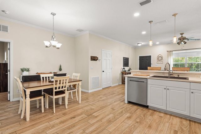 8686 104th Avenue, Vero Beach, FL 32967