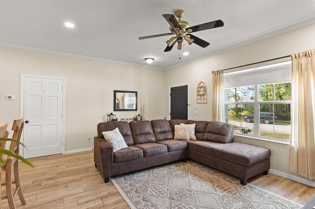 8686 104th Avenue, Vero Beach, FL 32967