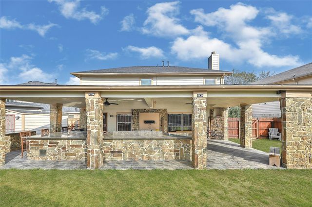 718 Vista Grove Circle, Houston, TX 77073