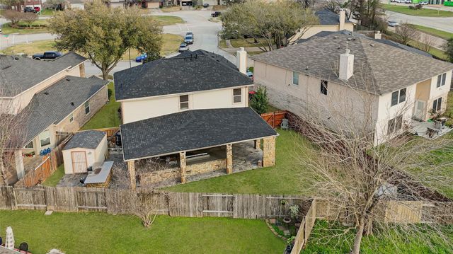 718 Vista Grove Circle, Houston, TX 77073