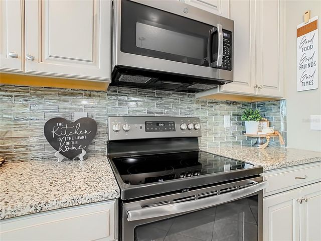 2911 SLOUGH CREEK DRIVE, Kissimmee, FL 34744