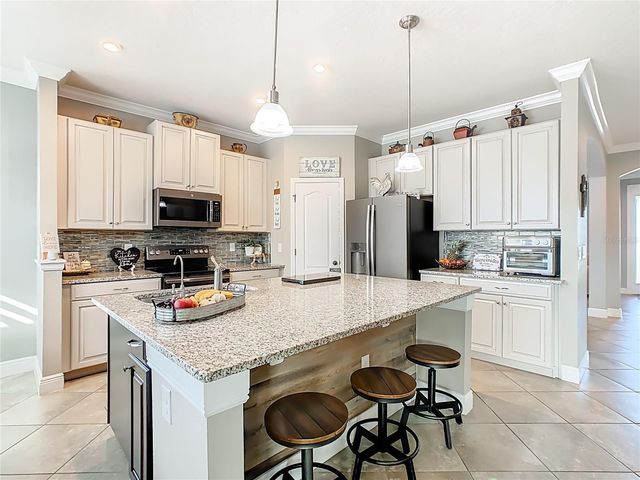 2911 SLOUGH CREEK DRIVE, Kissimmee, FL 34744