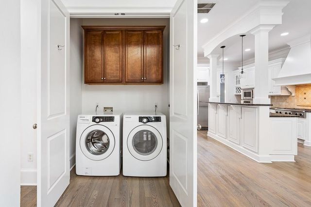 3064 Stone Gate NE Drive, Atlanta, GA 30324