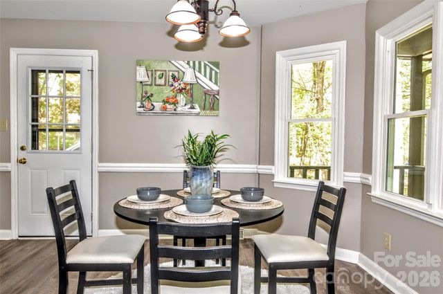 3916 Wonderland Drive, Matthews, NC 28104