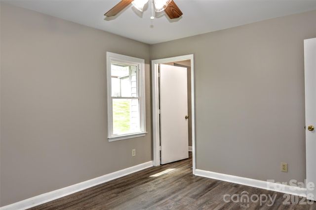 3916 Wonderland Drive, Matthews, NC 28104