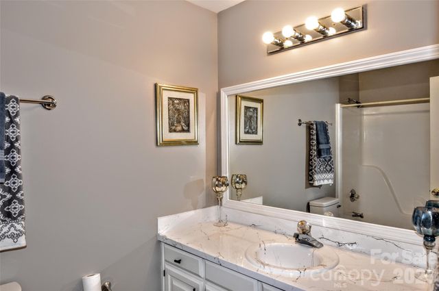 3916 Wonderland Drive, Matthews, NC 28104