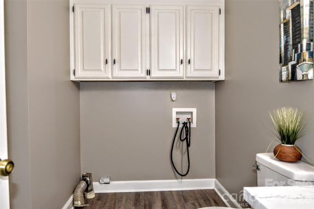 3916 Wonderland Drive, Matthews, NC 28104