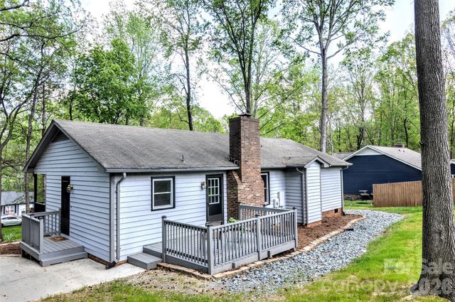 3916 Wonderland Drive, Matthews, NC 28104