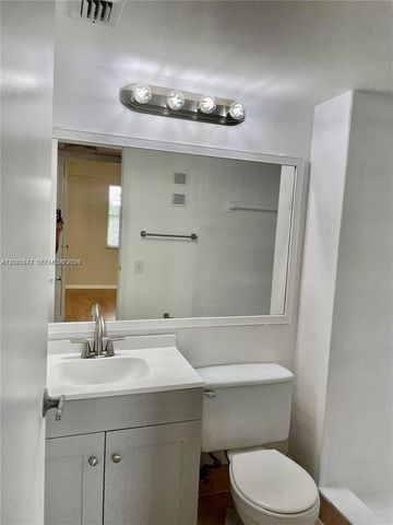 3100 W Rolling Hills Cir 502, Davie, FL 33328