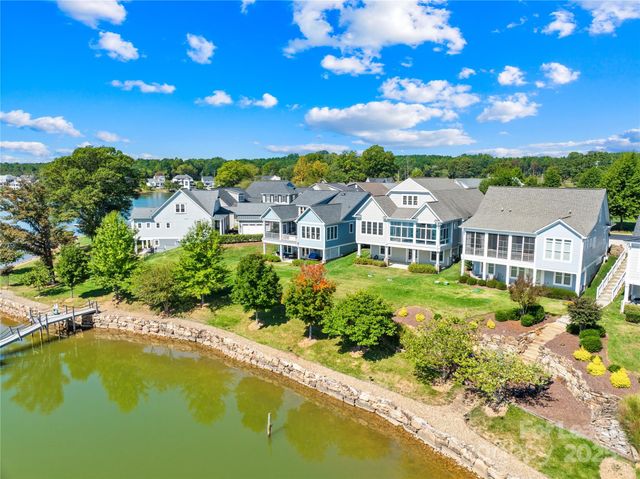 124 Sisters Cove Court, Mooresville, NC 28117