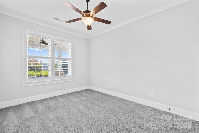 124 Sisters Cove Court, Mooresville, NC 28117