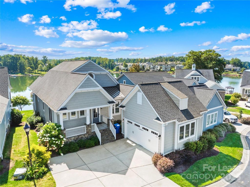 124 Sisters Cove Court, Mooresville, NC 28117