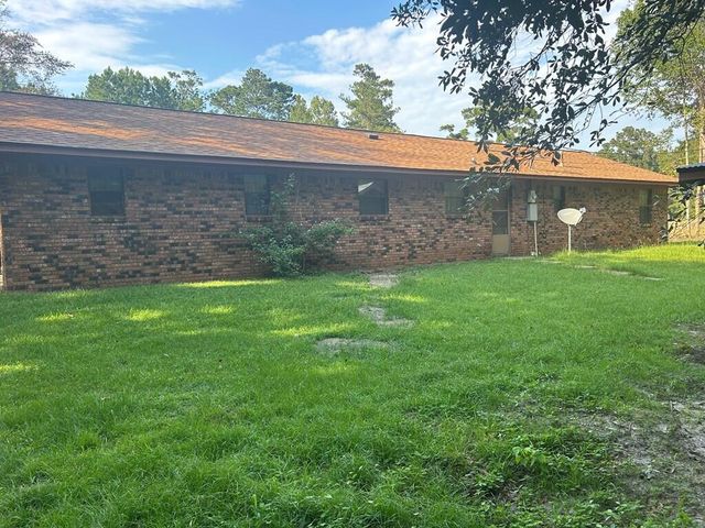 132 County Barn Rd., Laurel, MS 39443
