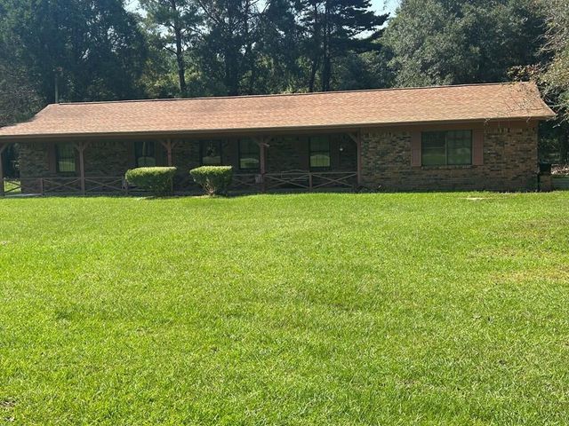 132 County Barn Rd., Laurel, MS 39443